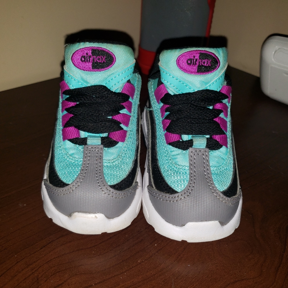 Toddler shoes